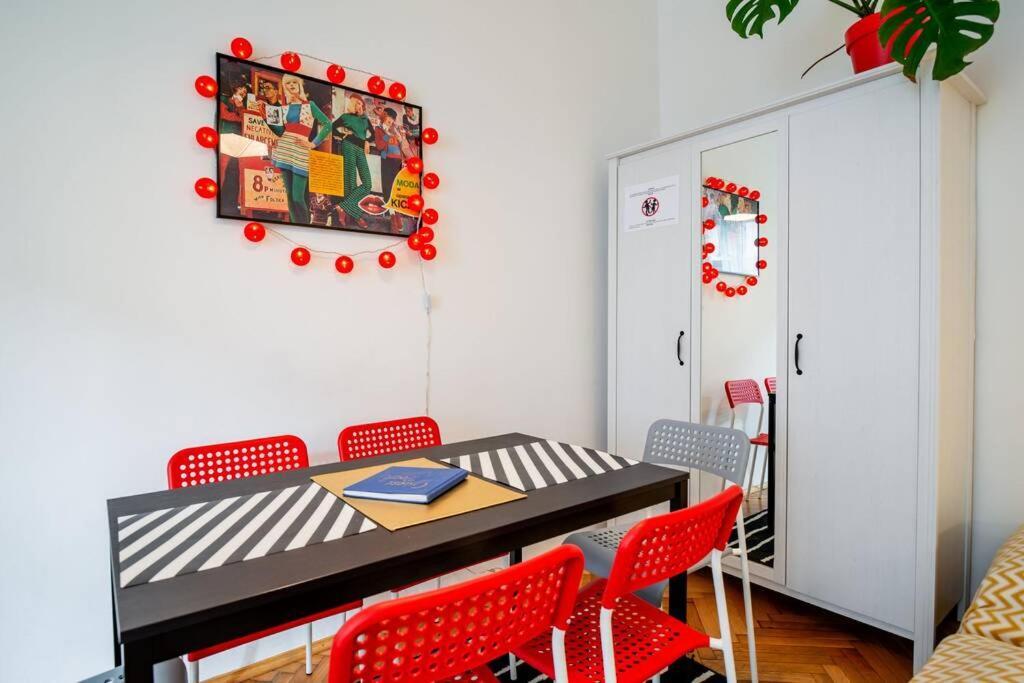Blue Peace-Apartment With Free Parking In Center For 1-6 People Krakow Dış mekan fotoğraf
