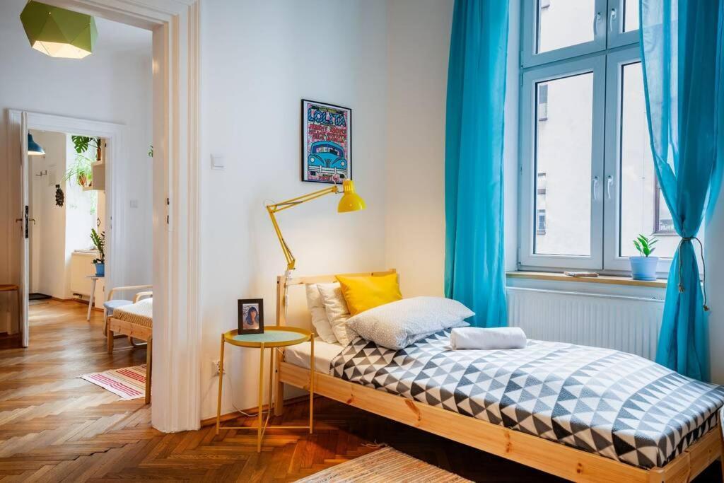 Blue Peace-Apartment With Free Parking In Center For 1-6 People Krakow Dış mekan fotoğraf